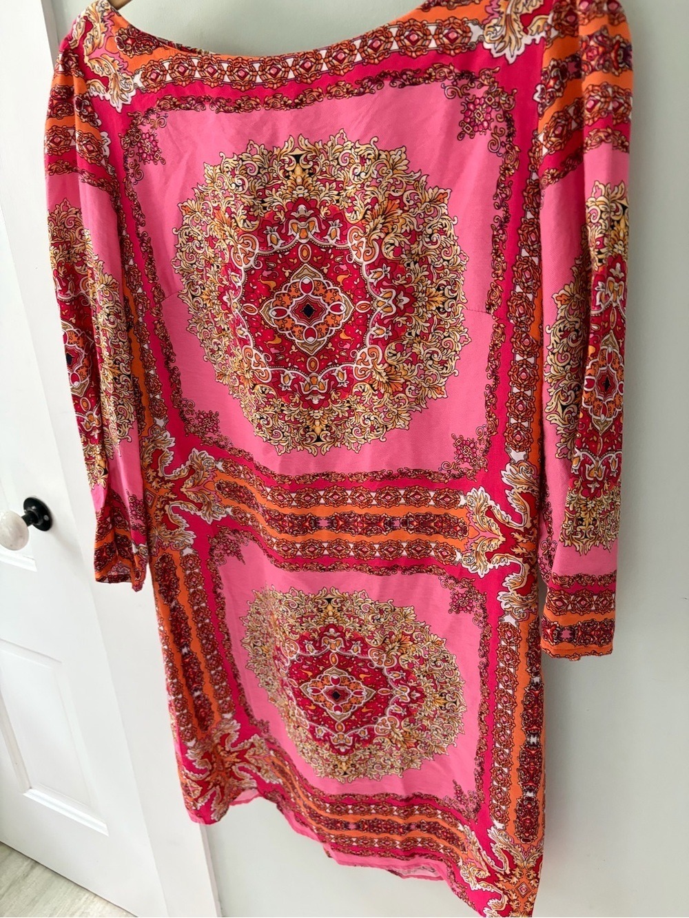 Laundry By Shelli Segal Pink & Orange Medallion 3/4 Sleeve Shift Dress Small